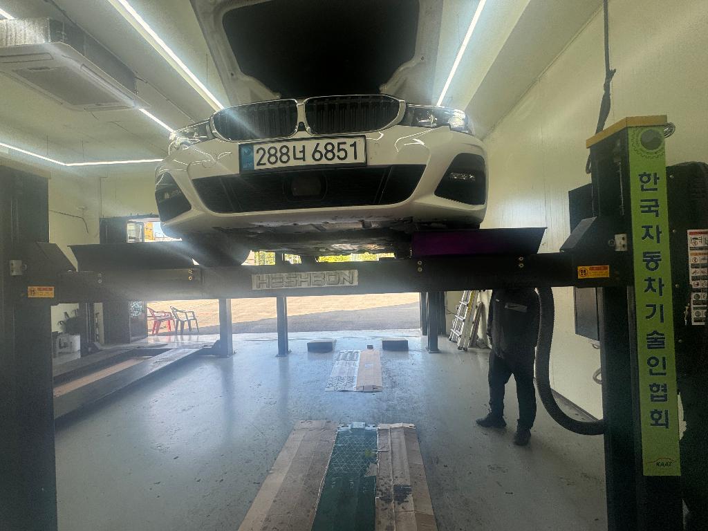 BMW 3-Series 2021 — inspection photo 1