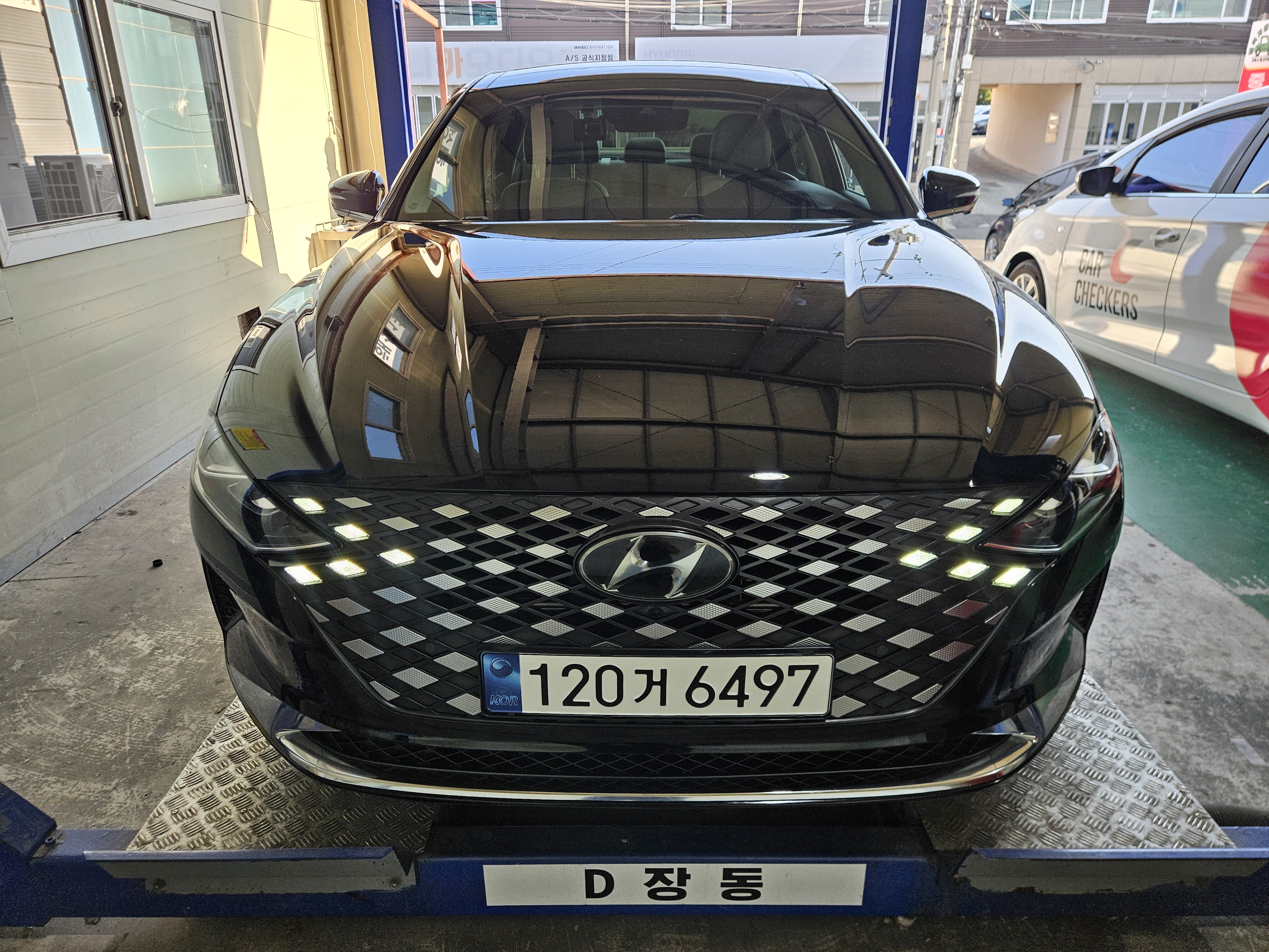 Hyundai Grandeur 2023 — inspection photo 1