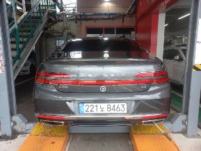Genesis G90 2019 — inspection photo 2