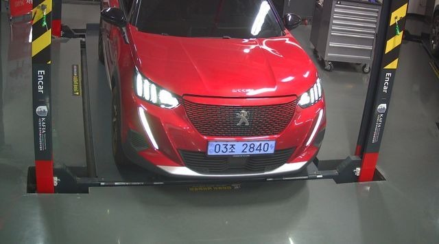 Peugeot 2008 2023 — inspection photo 1
