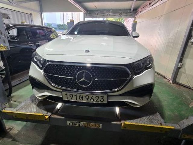 Mercedes-Benz E-Class 2026 — inspection photo 1