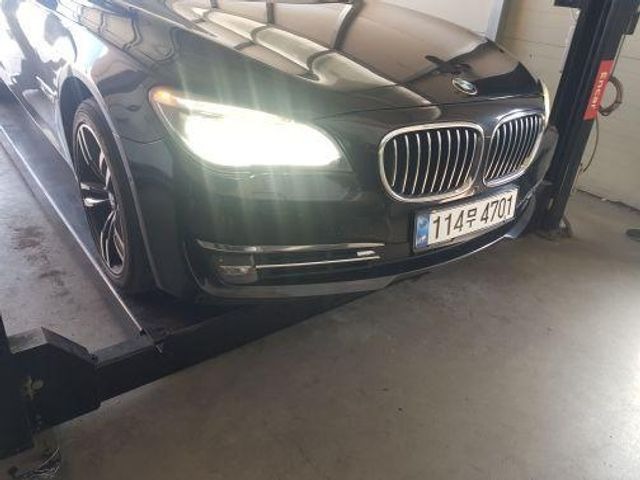 BMW 7-Series 2015 — inspection photo 1