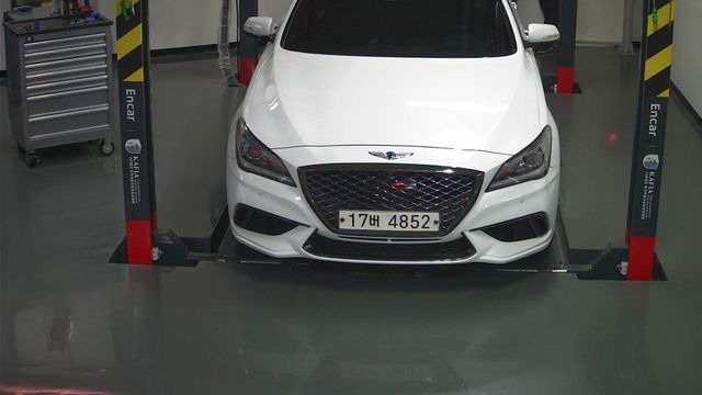 Genesis G80 2019 — inspection photo 1