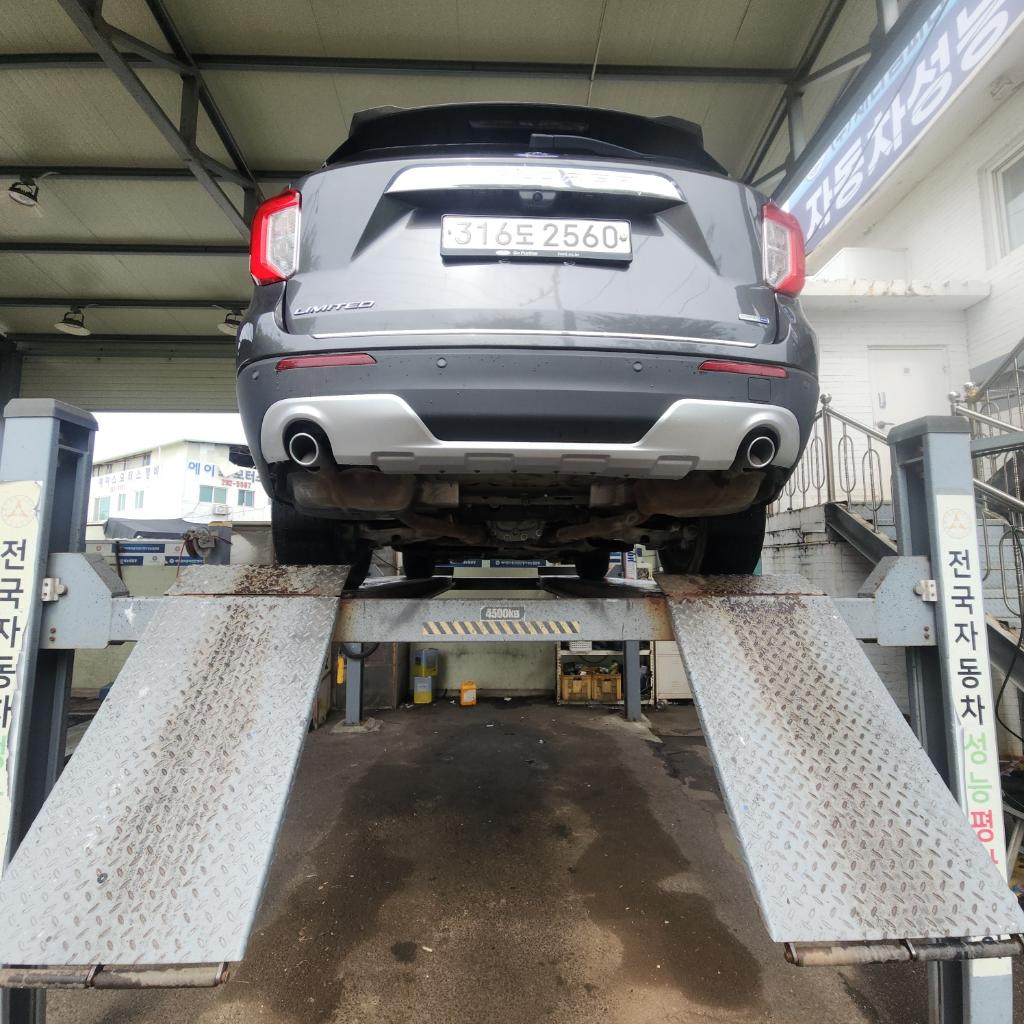 Ford Explorer 2020 — inspection photo 2