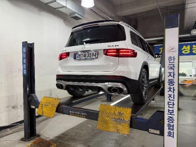 Mercedes-Benz GLB-Class 2025 — inspection photo 2