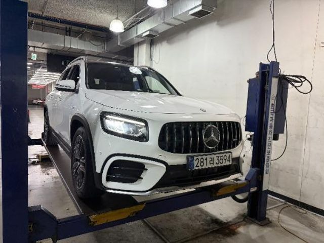 Mercedes-Benz GLB-Class 2025 — inspection photo 1