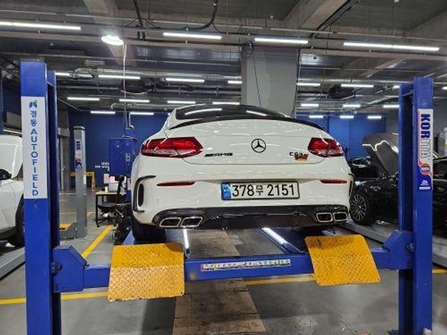 Mercedes-Benz C-Class 2018 — inspection photo 2