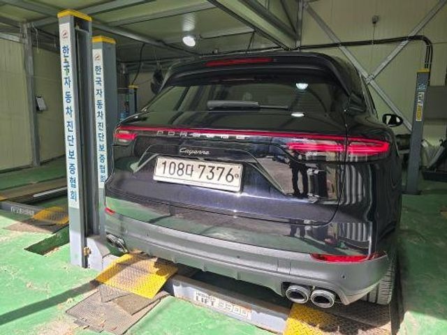 Porsche Cayenne 2019 — inspection photo 2