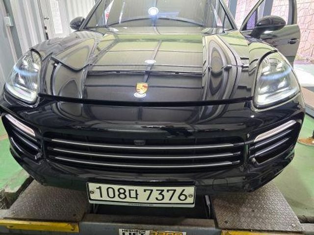 Porsche Cayenne 2019 — inspection photo 1