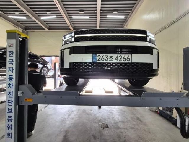 Hyundai Santafe 2024 — inspection photo 1