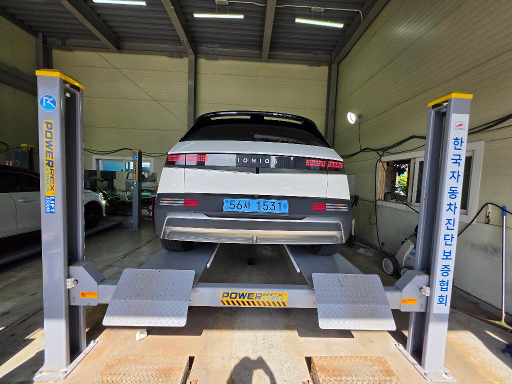 Hyundai Ioniq5 2025 — inspection photo 2