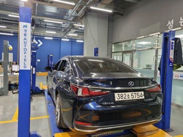 Lexus ES 2021 — inspection photo 2