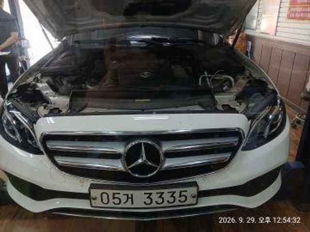 Mercedes-Benz E-Class 2018 — inspection photo 1