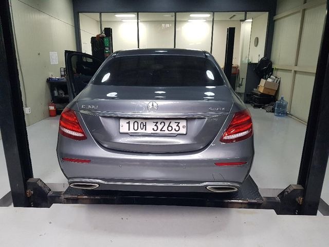 Mercedes-Benz E-Class 2018 — inspection photo 2