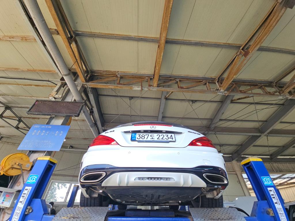 Mercedes-Benz SL-Class 2017 — inspection photo 2