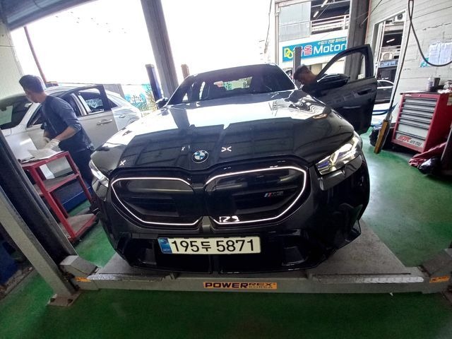 BMW M5 2026 — inspection photo 1
