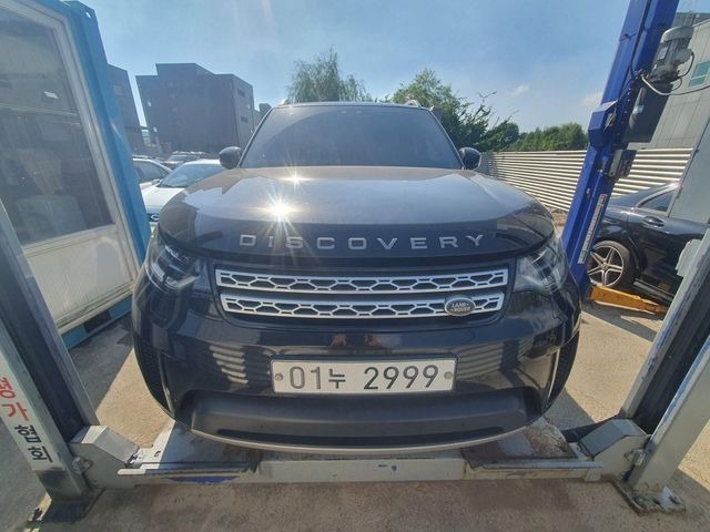 Land Rover Discovery 2019 — inspection photo 1