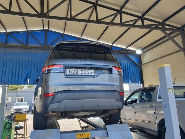 Land Rover Discovery 2019 — inspection photo 2