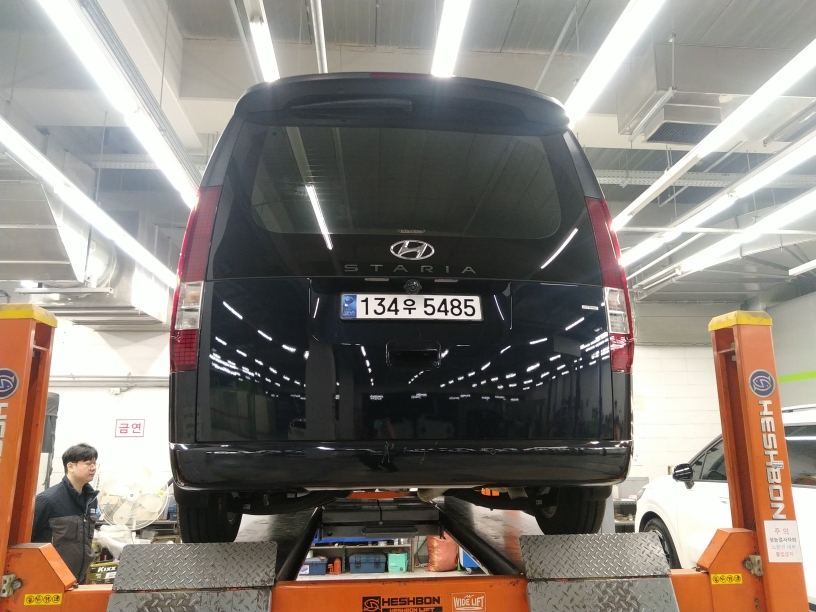 Hyundai Staria 2024 — inspection photo 2