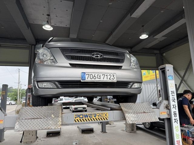 Hyundai Starex 2012 — inspection photo 1