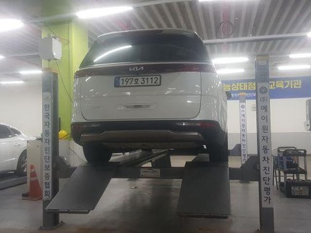 Kia Canival 2023 — inspection photo 2