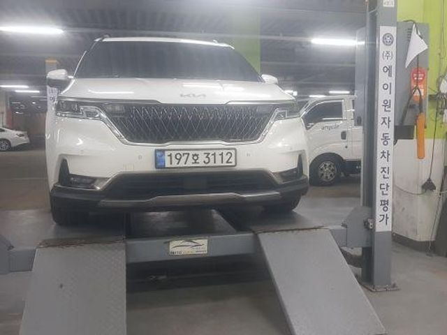 Kia Canival 2023 — inspection photo 1