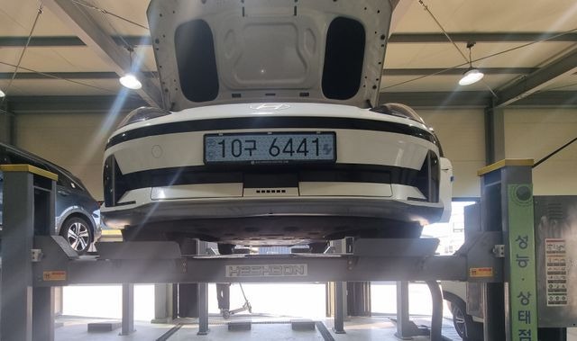 Hyundai Ioniq6 2023 — inspection photo 1
