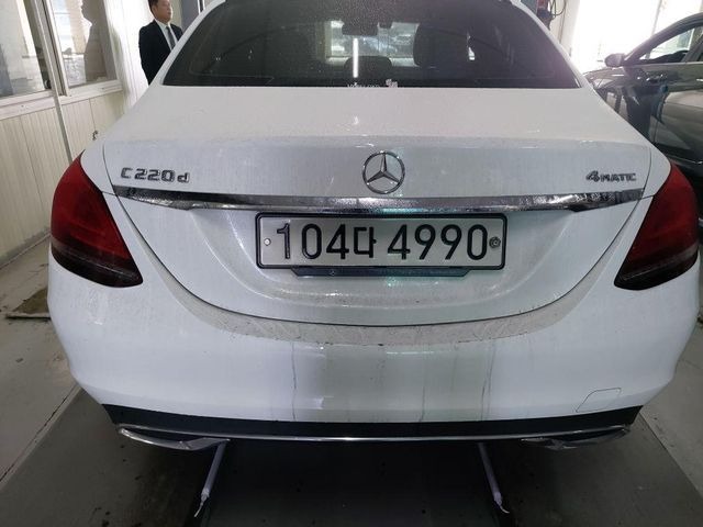 Mercedes-Benz C-Class 2019 — inspection photo 2