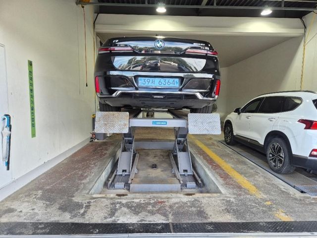 BMW i7 2024 — inspection photo 2