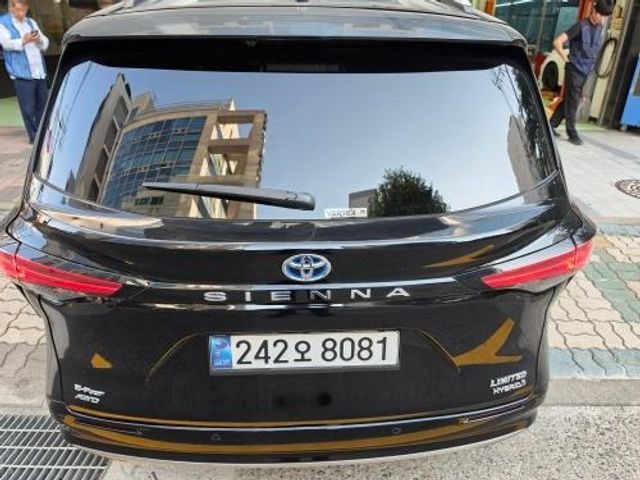 Toyota Sienna 2024 — inspection photo 2