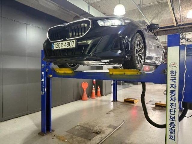 BMW 5-Series 2024 — inspection photo 1