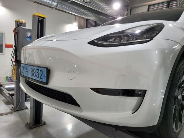 Tesla Model Y 2022 — inspection photo 1