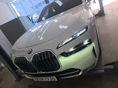 BMW 7-Series 2023 — inspection photo 1