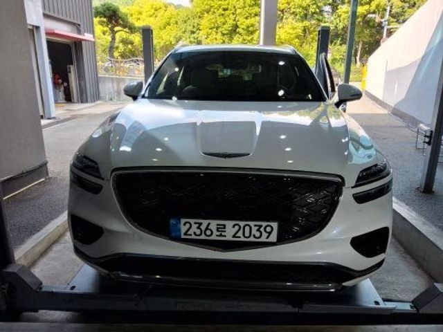 Genesis GV70 2025 — inspection photo 1