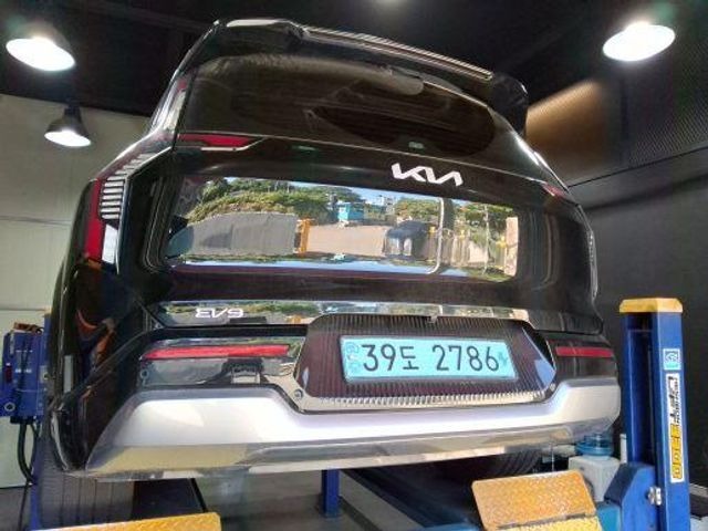 Kia EV9 2024 — inspection photo 2