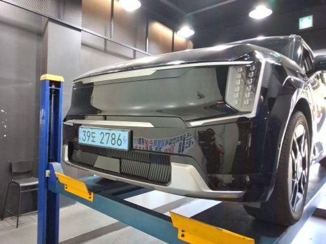Kia EV9 2024 — inspection photo 1