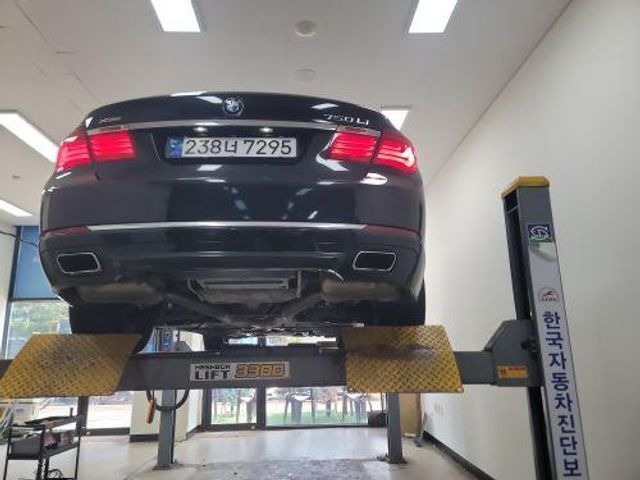 BMW 7-Series 2014 — inspection photo 2