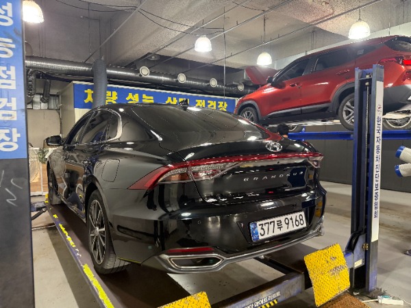 Hyundai Grandeur 2023 — inspection photo 2