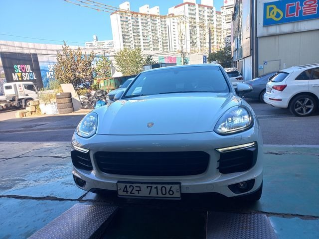 Porsche Cayenne 2017 — inspection photo 1