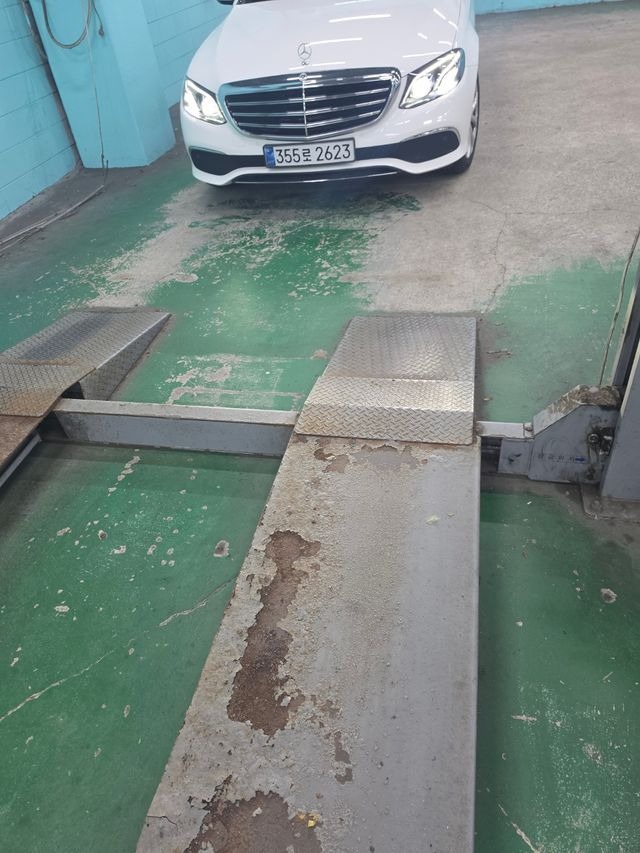 Mercedes-Benz E-Class 2020 — inspection photo 1