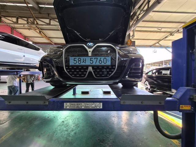 BMW i4 2022 — inspection photo 1