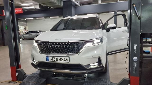 Kia Canival 2023 — inspection photo 1
