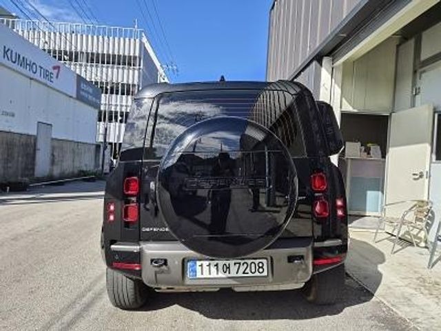 Land Rover Defender 2025 — inspection photo 2