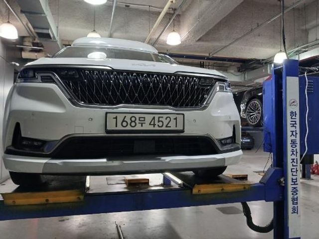Kia Canival 2023 — inspection photo 1