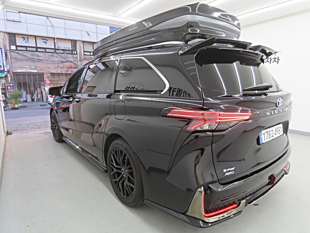 Toyota Sienna 2024 — inspection photo 2