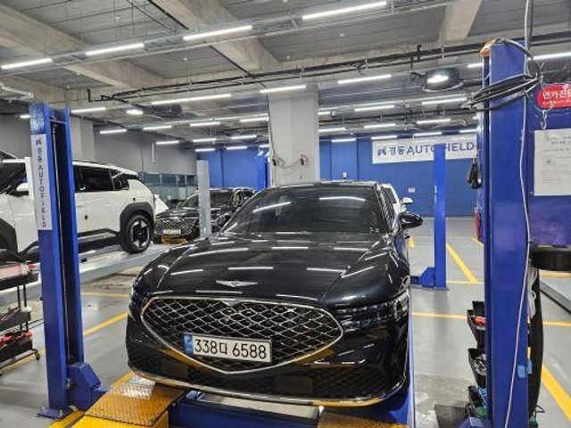 Genesis G90 2023 — inspection photo 1