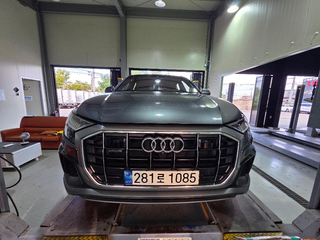 Audi Q8 2021 — inspection photo 1