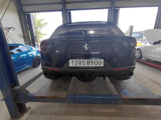 Ferrari GTC4 Lusso 2020 — inspection photo 2