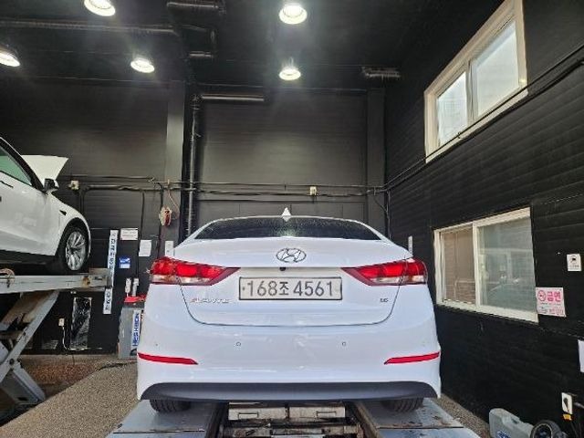 Hyundai AVANTE 2018 — inspection photo 2