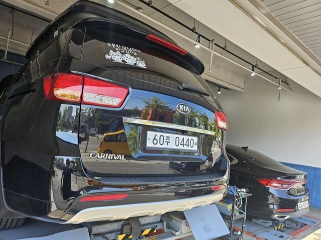 Kia Canival 2017 — inspection photo 2